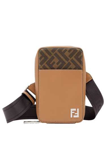 Fendi o1s1wg111224 Size: OS / FF Squared Phone Cas