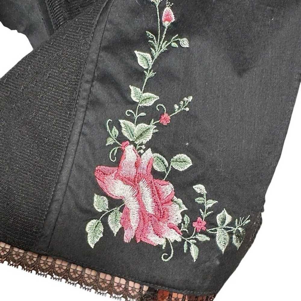 BETSEY JOHNSON VTG Black Midi Rose Embroidered Dr… - image 12