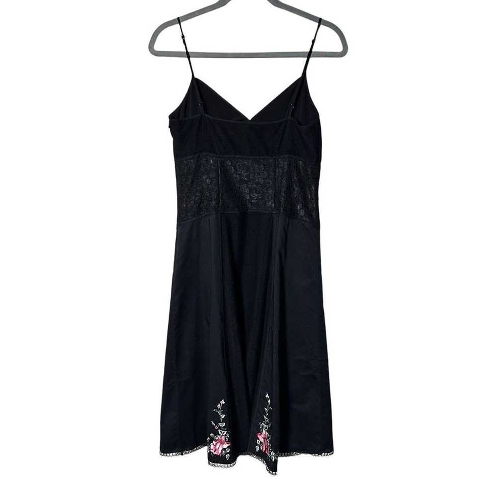 BETSEY JOHNSON VTG Black Midi Rose Embroidered Dr… - image 5