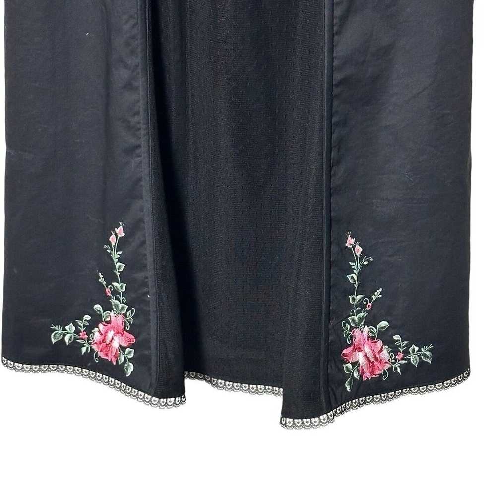 BETSEY JOHNSON VTG Black Midi Rose Embroidered Dr… - image 7