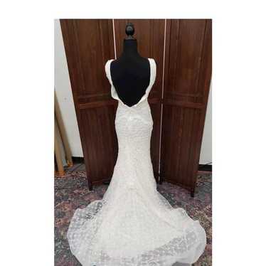 Lazaro Sz 10 Beaded Mermaid Wedding Dress/Veil - image 1