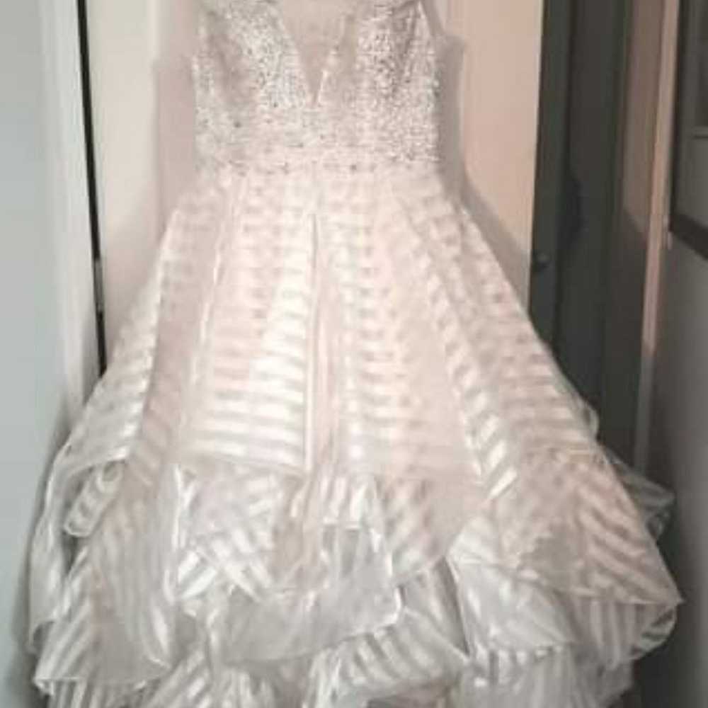 Beautiful white ballroom gown - image 6