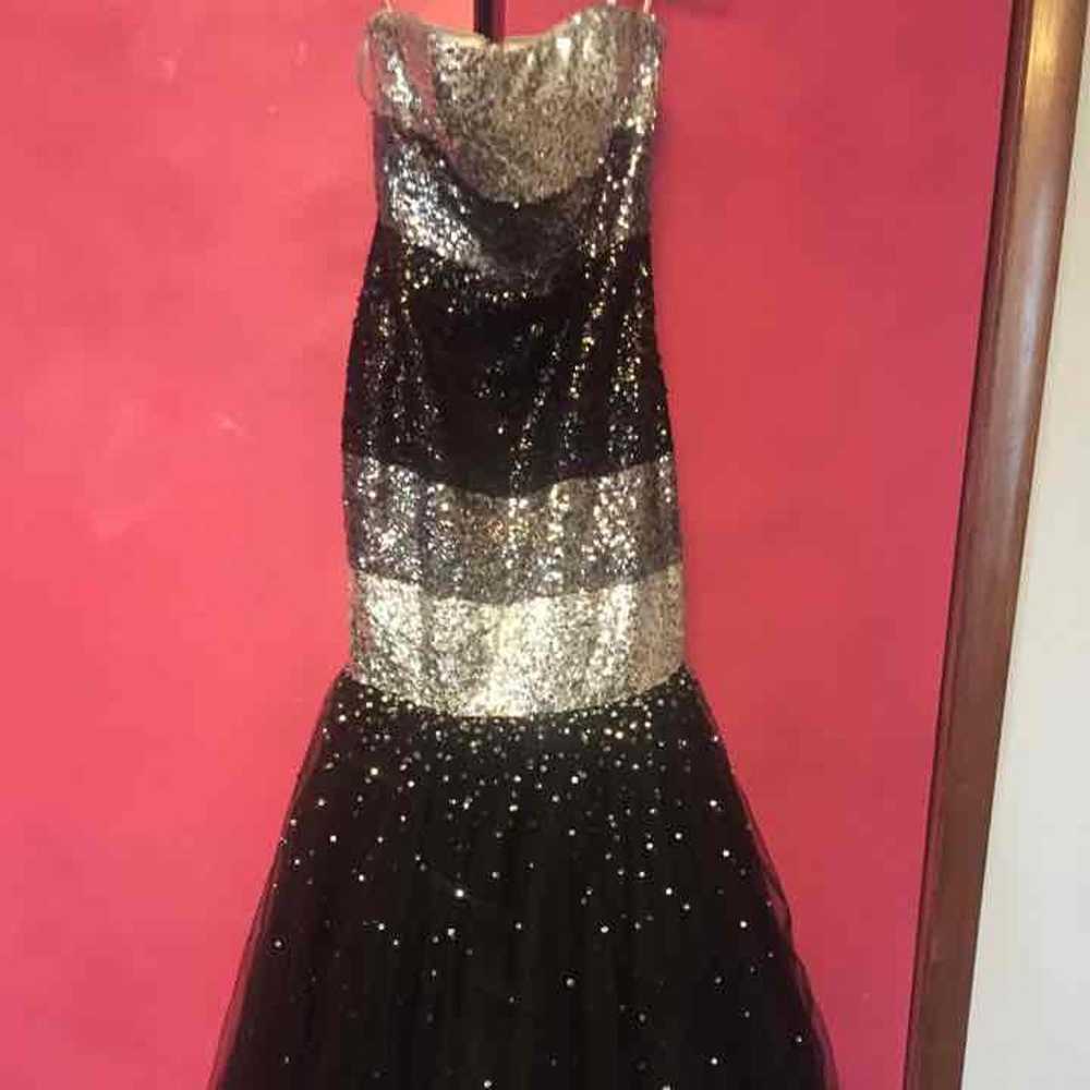 Beautiful Prom black sequin dress - image 2