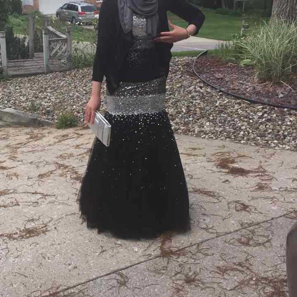 Beautiful Prom black sequin dress - image 3