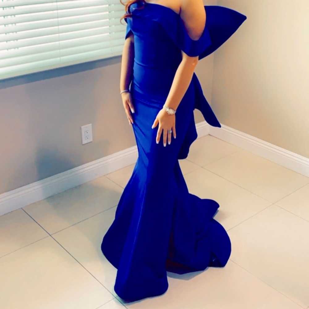 Royal blue evening gown - image 2