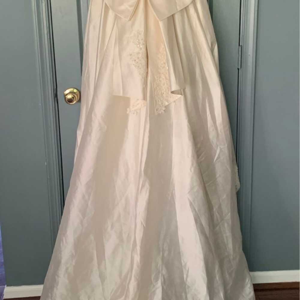 Alfred Angelo 100%Silk Wedding Dress - image 12