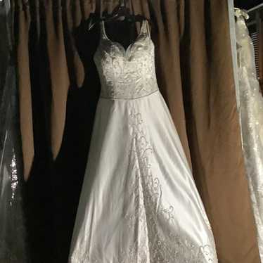 wedding dresses - image 1