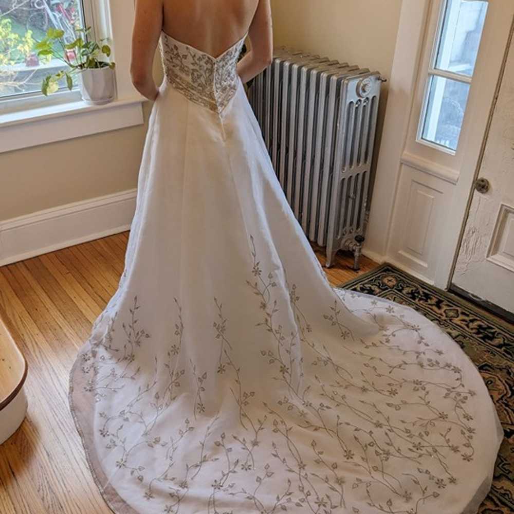 Wedding Dress (Size 4) with silver embroidery - image 3