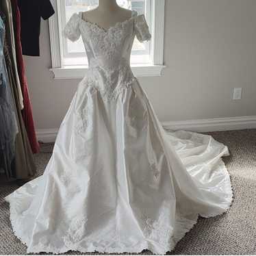 Jasmine wedding dress size 8