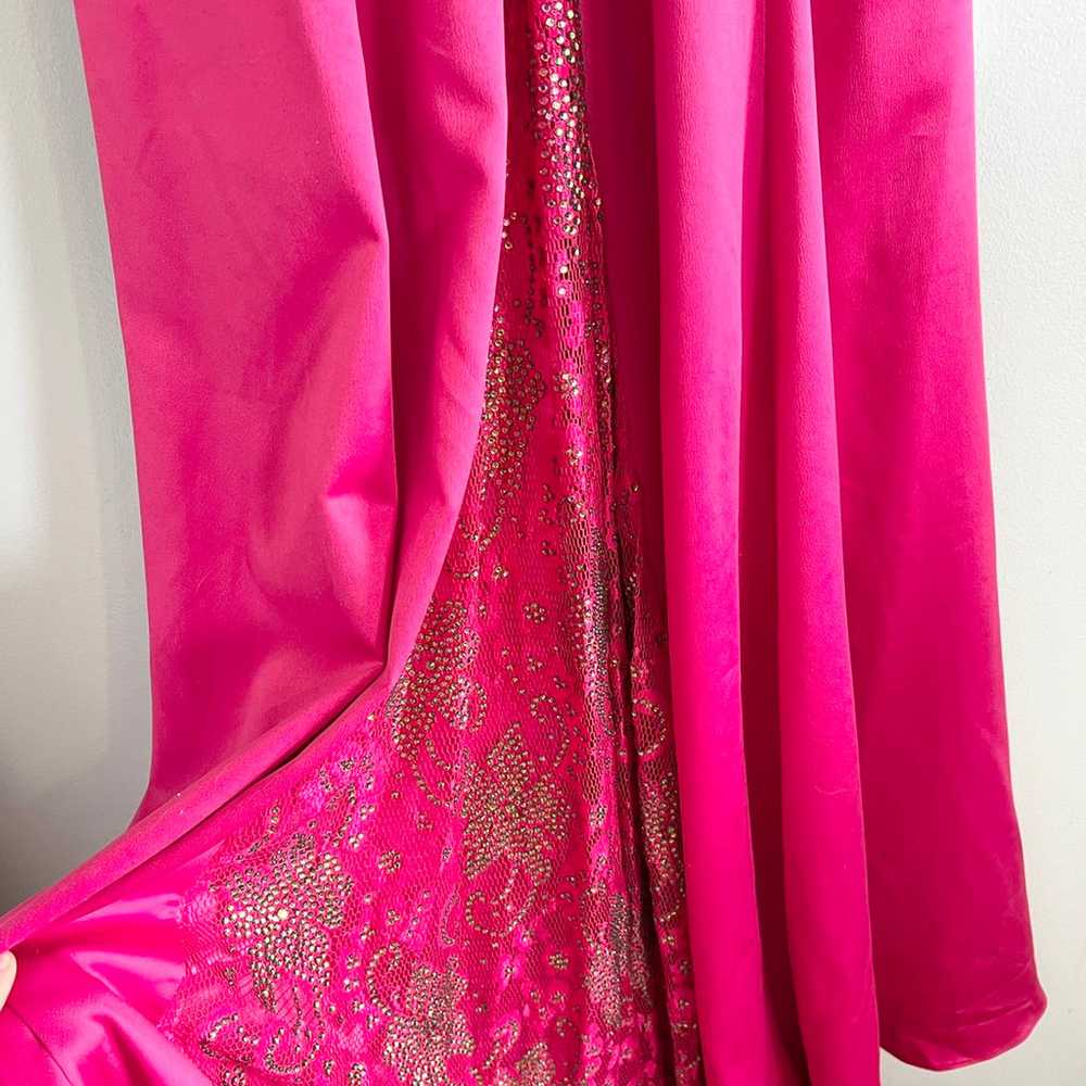 Vienna Plunging Lace Bodice Train Prom Dress Pink… - image 7