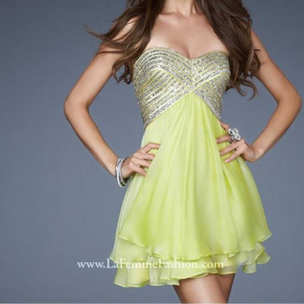 LA FEMME Sweetheart Chiffon Formal Mini Cocktail … - image 1