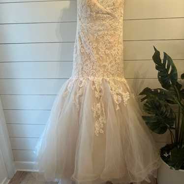 Jim Hjelm Wedding Dress - image 1