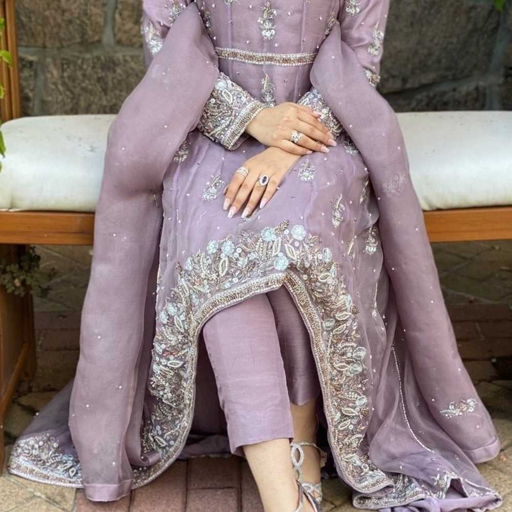 pakistani dress (wedding) - image 2