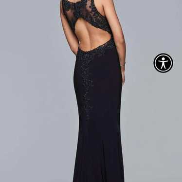 black prom dress - image 1