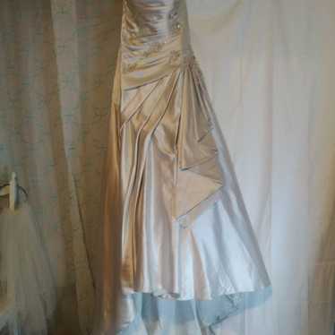 Size 10 MoriLee Wedding gown