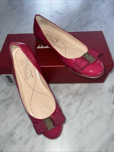 Salvatore Ferragamo ヴァリナ　ピンク ヴァリナ - ウィメンズ | Ferragamo