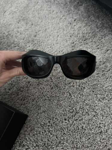 Bottega Veneta Rare Bottega Veneta Black Sunglasse