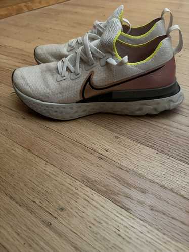 Nike Nike react infinity run sz11