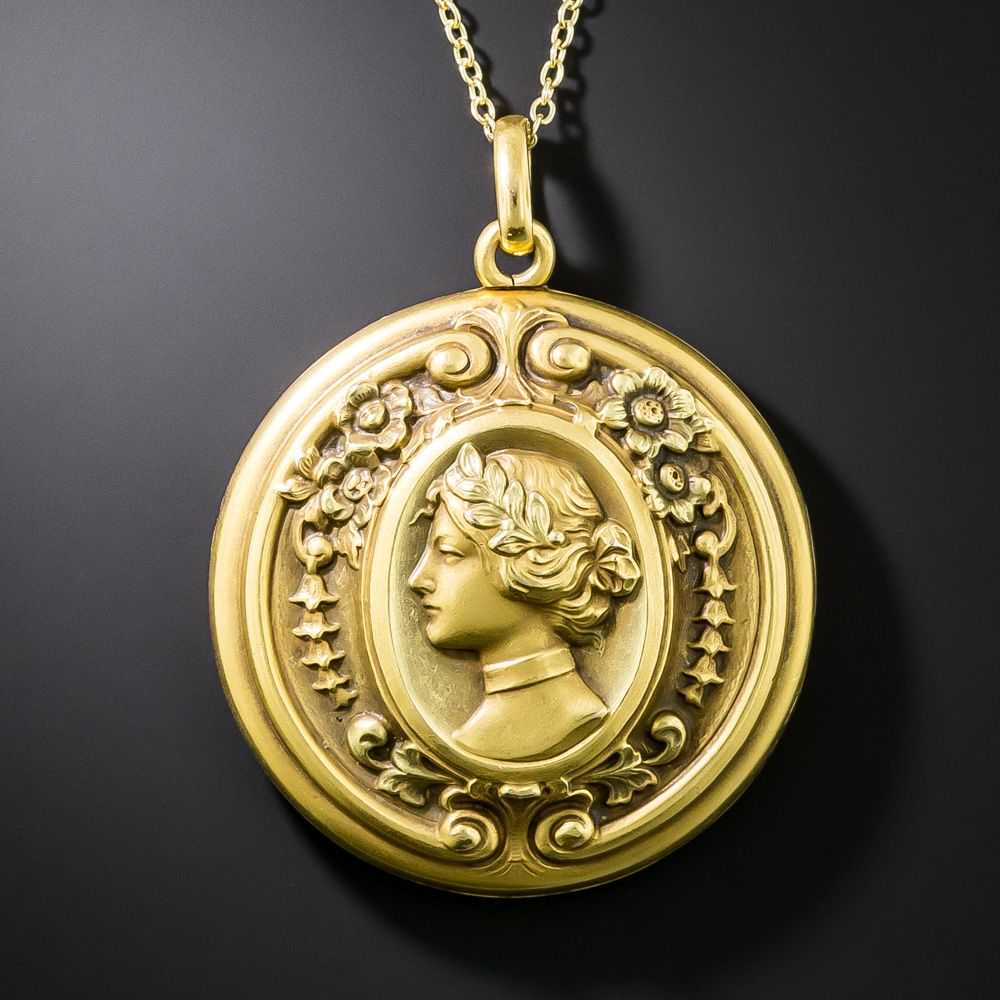 Victorian/Art Nouveau Gold Locket - image 1