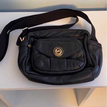 Michael Kors Crossbody Black Leather Vintage Black