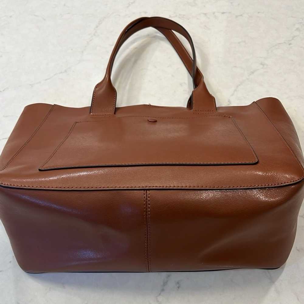 Banana Republic NWOT LEATHER LARGE EAST-WEST TOTE - image 6