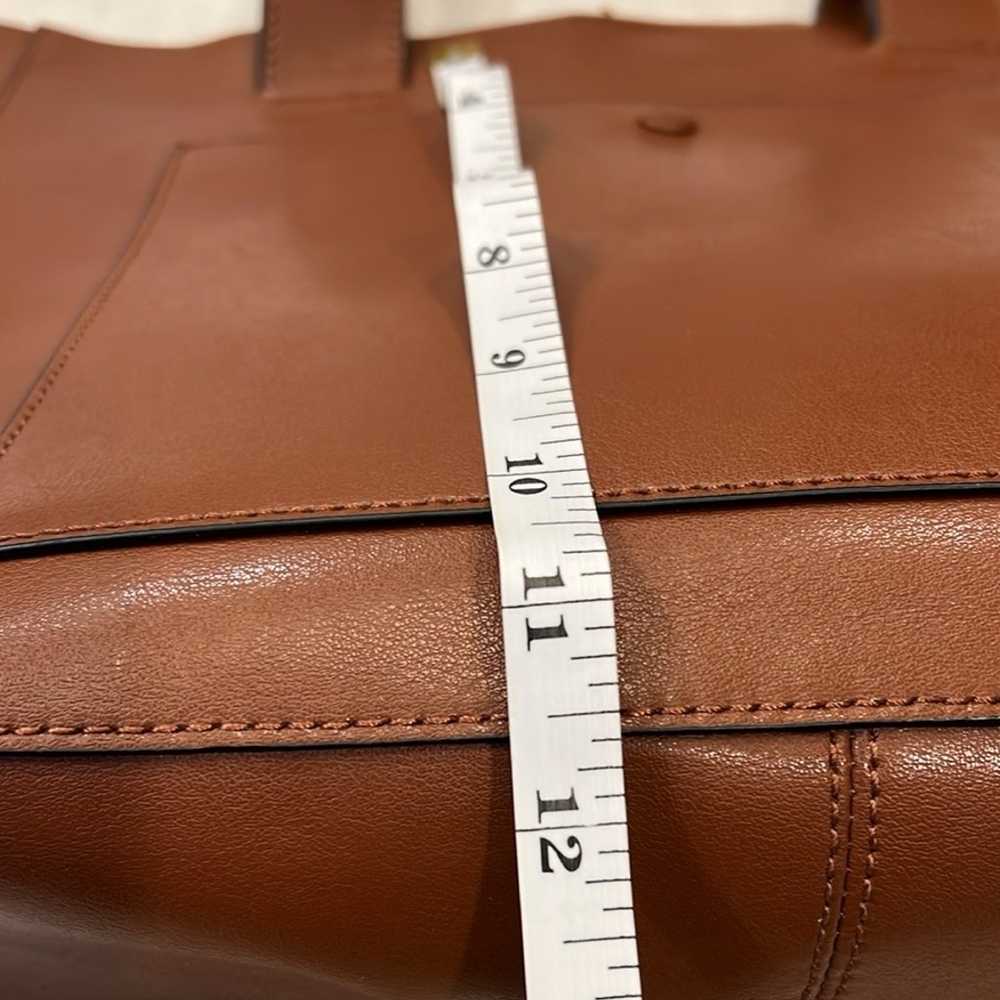 Banana Republic NWOT LEATHER LARGE EAST-WEST TOTE - image 7