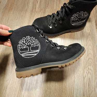 Women's Timberland Hiking Boots - image 1