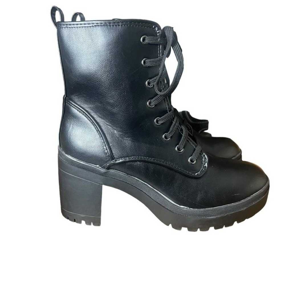 Lulu’s Women’s Riana Black Lace-Up Platform Boots… - image 2