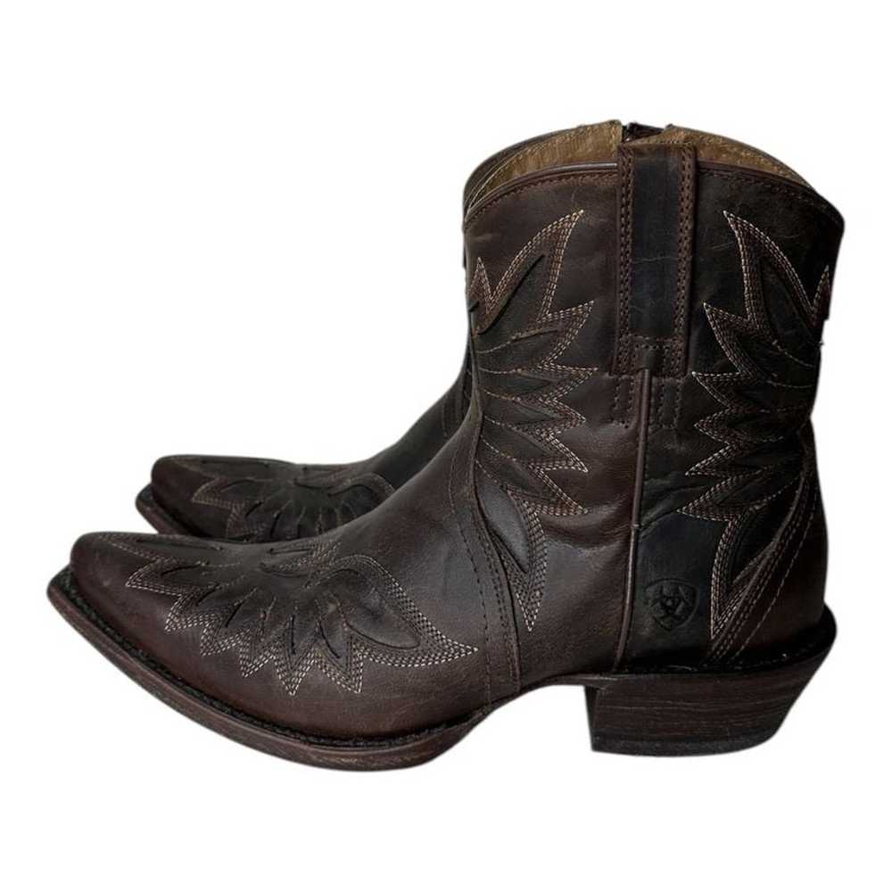 ARIAT Women's Santos Western Booties Weathered Br… - image 1