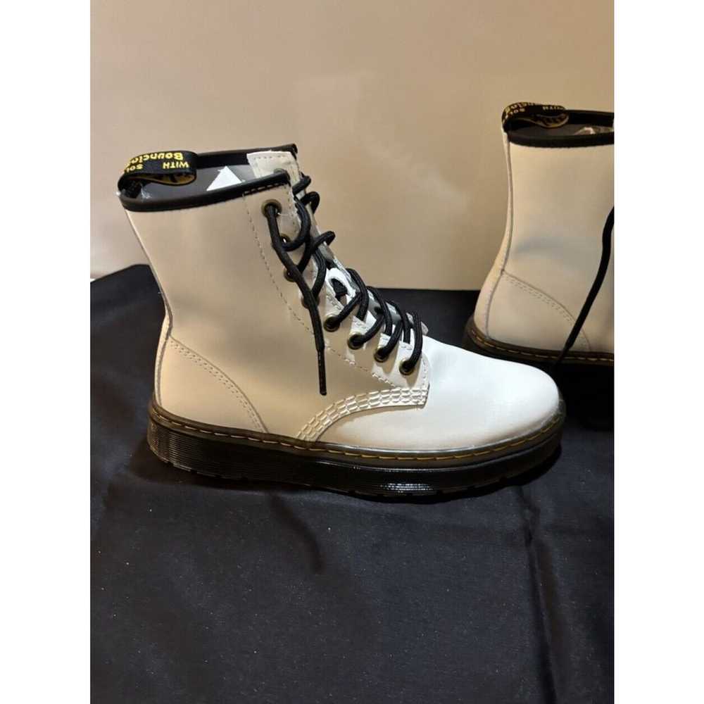 Dr Doc Martens Women’s Size 7 AirWair Zavala Whit… - image 5