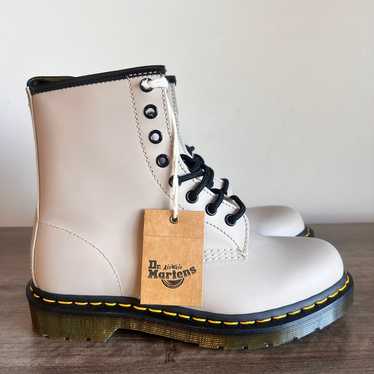 Dr. Martens 1460 Smooth Leather Unisex Lace Up Bo… - image 1