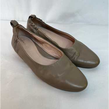 Taryn Rose Bess Leather Ballet Flats Taupe Size U… - image 1