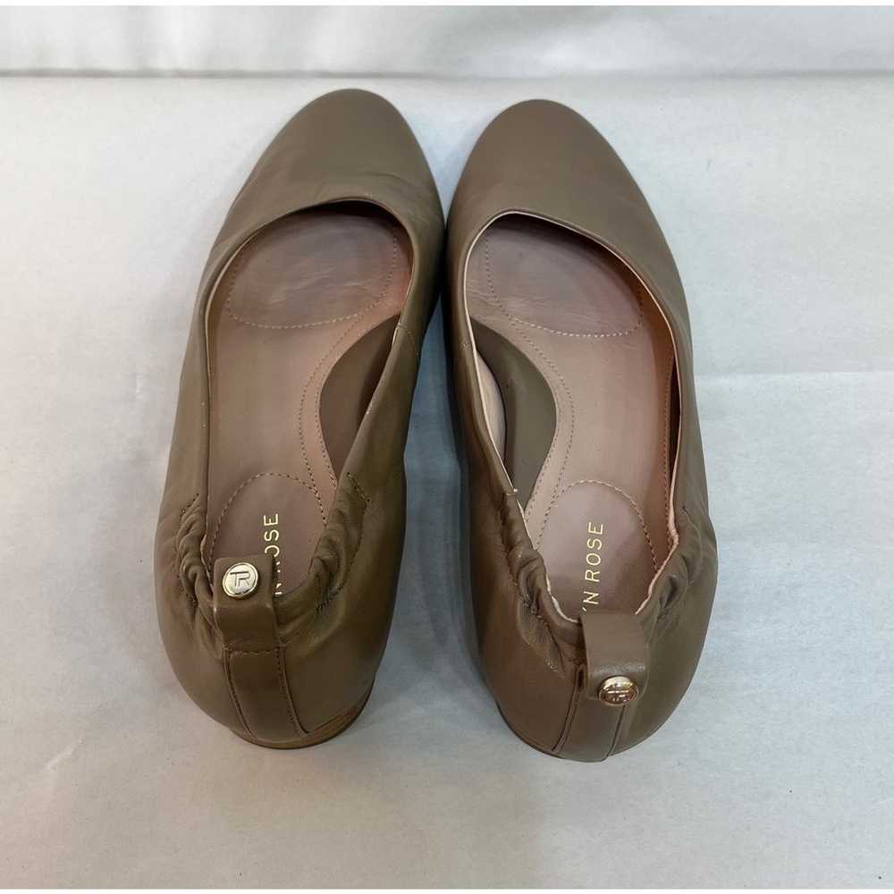 Taryn Rose Bess Leather Ballet Flats Taupe Size U… - image 6