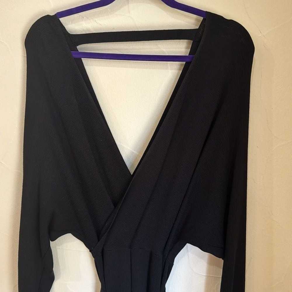 SEXY LONG SLEEVE V-NECK BLACK FITTED DRESS SIZE XL - image 5