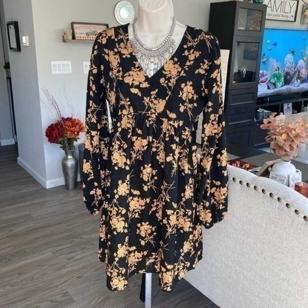 ✨Bohemian boho gold black floral babydoll dress t… - image 1