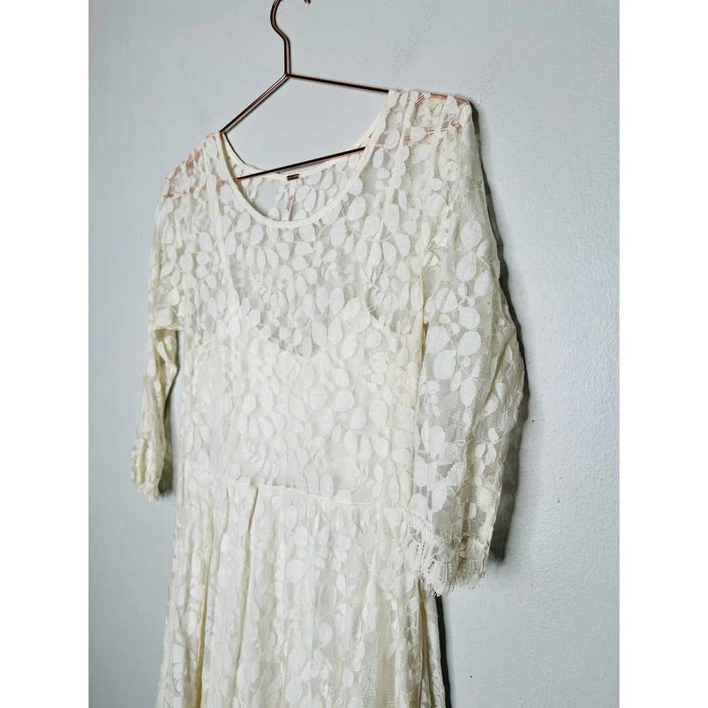 FREE PEOPLE Women's White Lace Fully Lined Adjust… - image 4