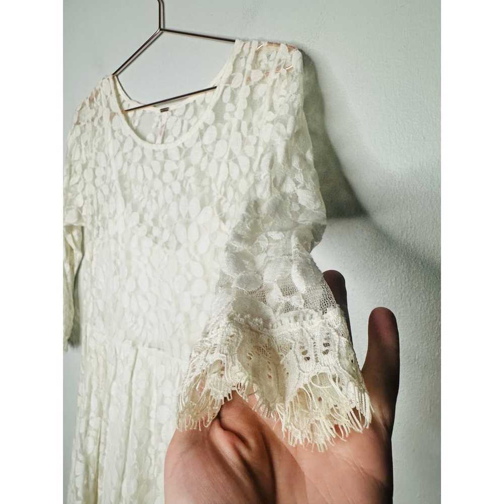 FREE PEOPLE Women's White Lace Fully Lined Adjust… - image 5