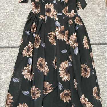 Her lip to flower print long dress. - image 1