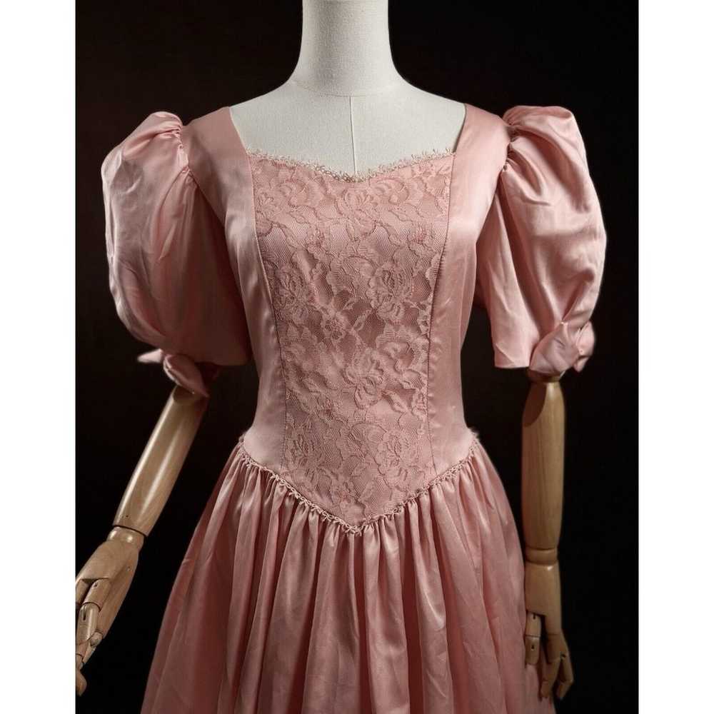 Beautiful Peachy Pink Satin Dress sz Large & Matc… - image 2