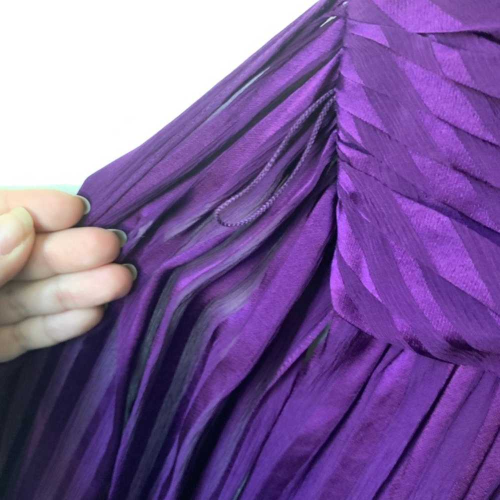 EUC BCBG Max Azria Silk Gown - image 4