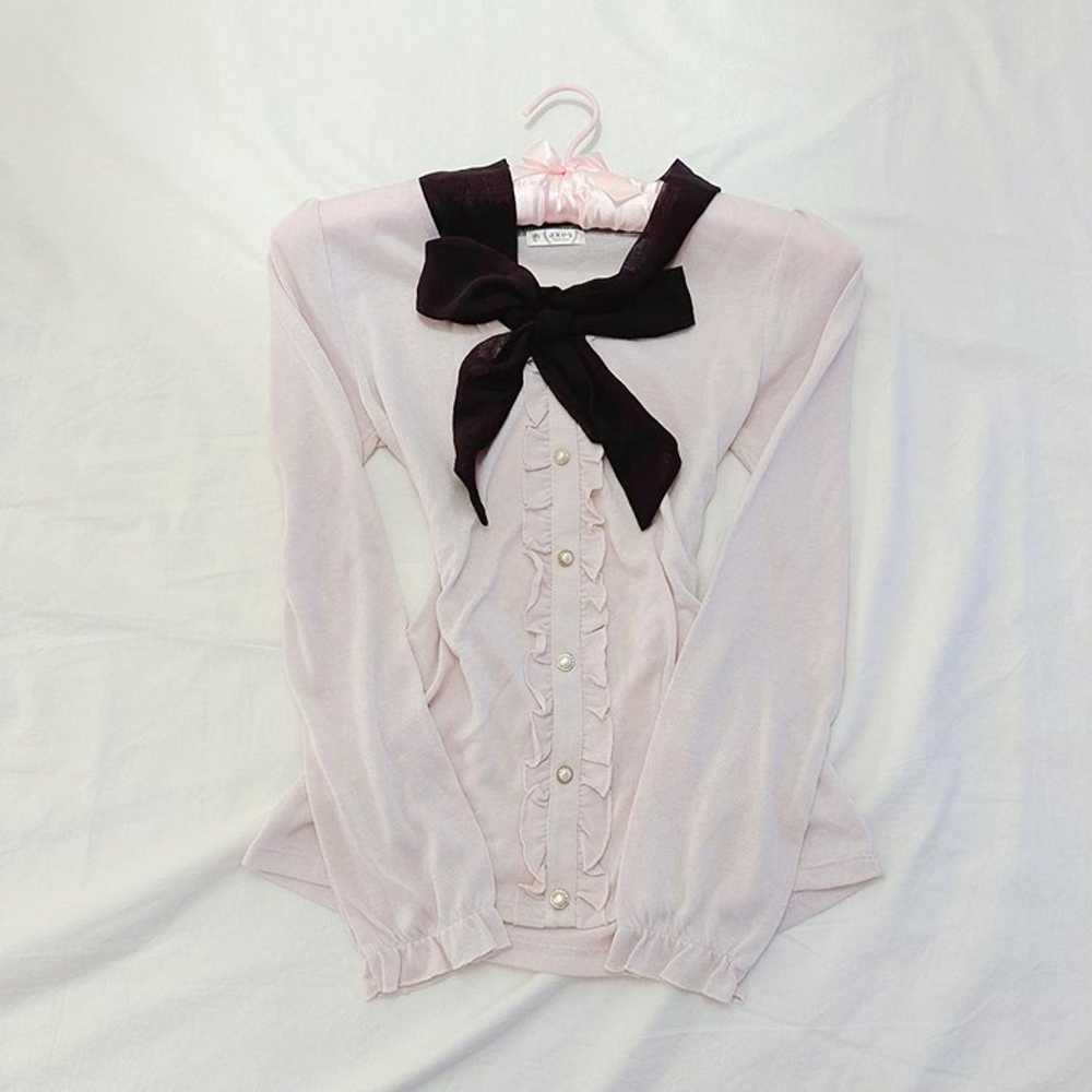 axes femme bow blouse - image 1