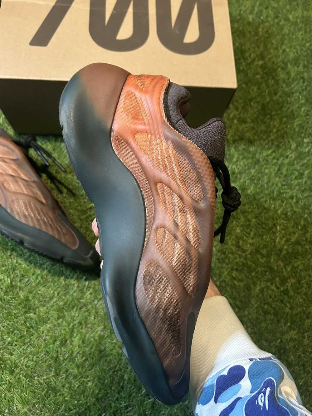 Adidas Adidas Yeezy 700 V3 Copper Fade - image 6