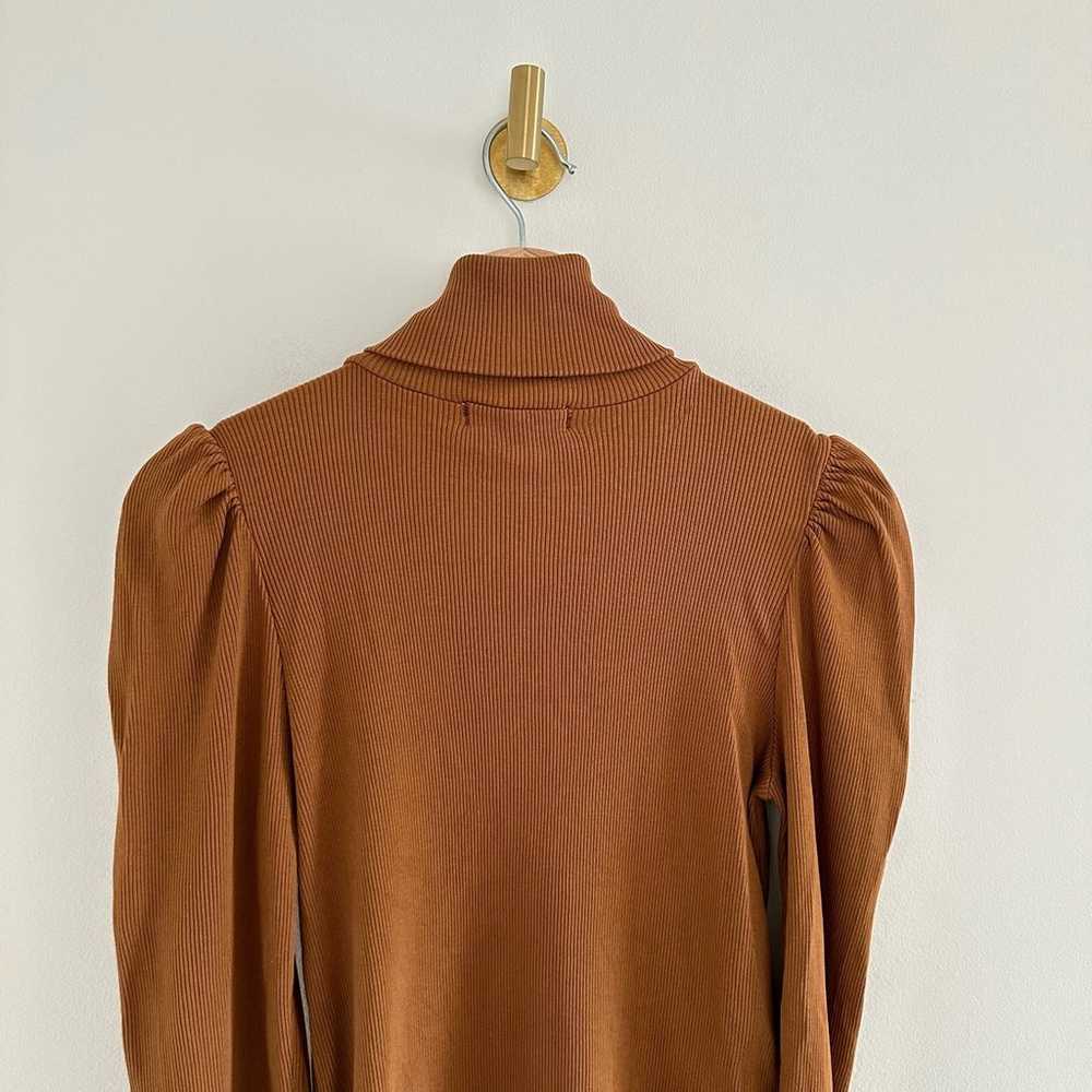 AMO Puff Sleeve Rib Knit Turtleneck Top in Sepia M - image 8