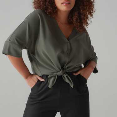 Vetta The Boyfriend V-Neck Tencel Button Up Rever… - image 1