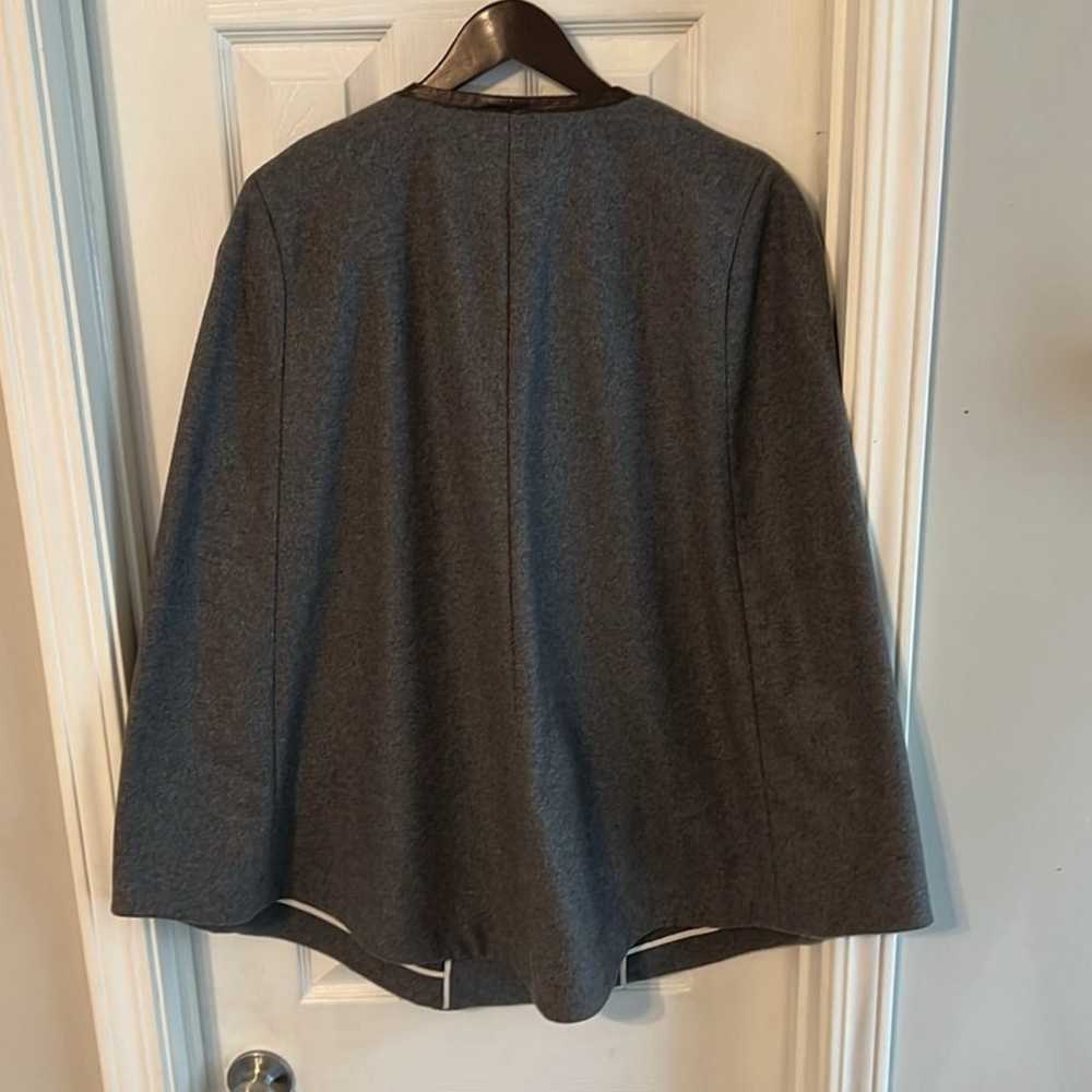 Stunning Dark Grey Wool Cape by Banana Republic W… - image 2