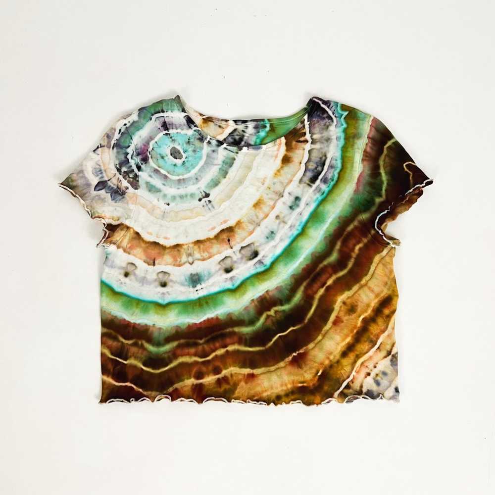 NEW Hand-Dyed Cropped Lettuce Hem T-Shirt | Size L - image 5