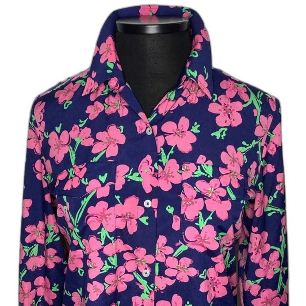 LILLY PULITZER Button-down Floral Blouse EUC! - image 3