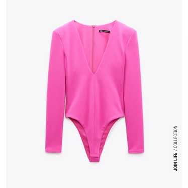 Zara hot pink long sleeve v neck contour bodysuit 