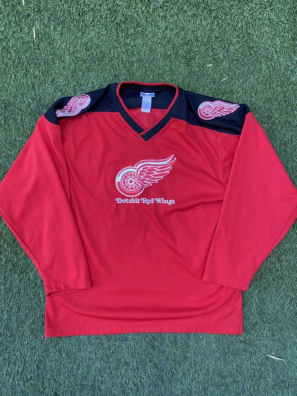 NHL × Streetwear × Vintage VTG DETROIT RES WINGS … - image 1