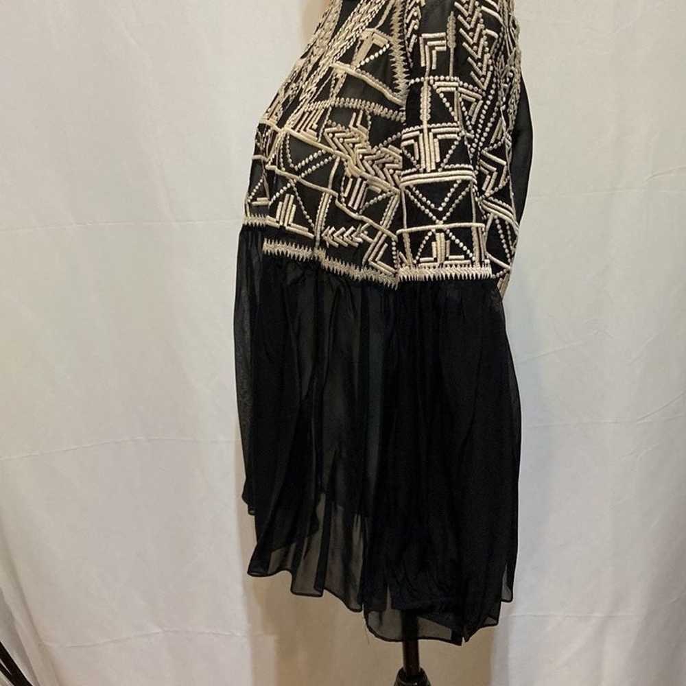 SUNDANCE NWOT BLACK SILK BLOUSE WITH CAMI - image 5